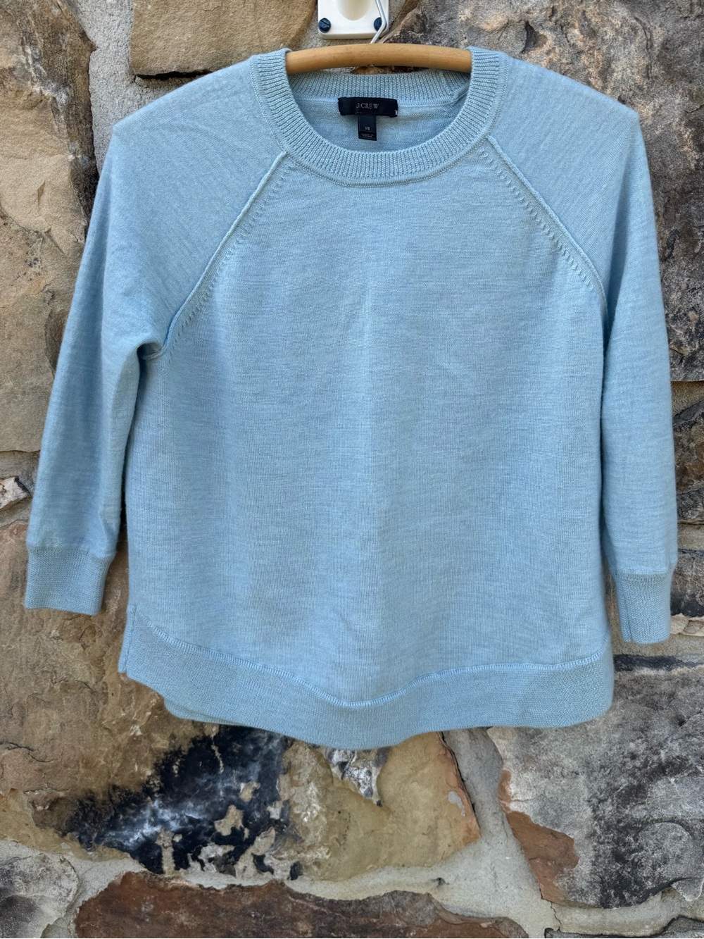 J. Crew Women's Icy Blue 100% Merino Wool Raglan Crewneck Sweater XS Preppy
